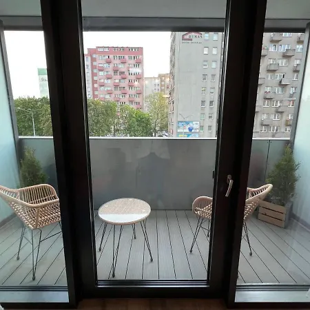 Vip Locum Hanza Appartement