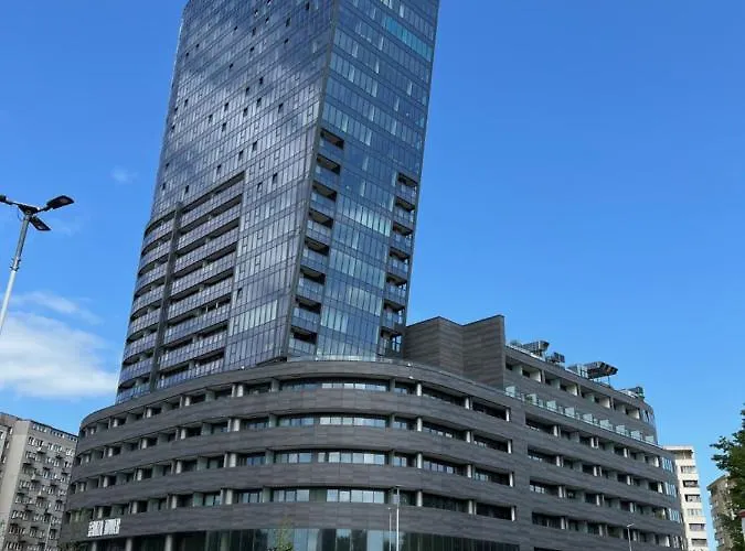 アパート Vip Locum Hanza *